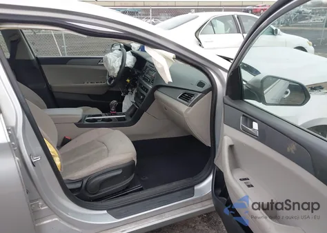 2017 Hyundai Sonata z USA, uszkodzony, nr VIN 5NPE24AF0HH490626